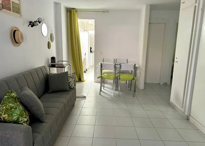 Apartamento Con Piscina En Denia, Cerca De La Playa - Es-373-44 *